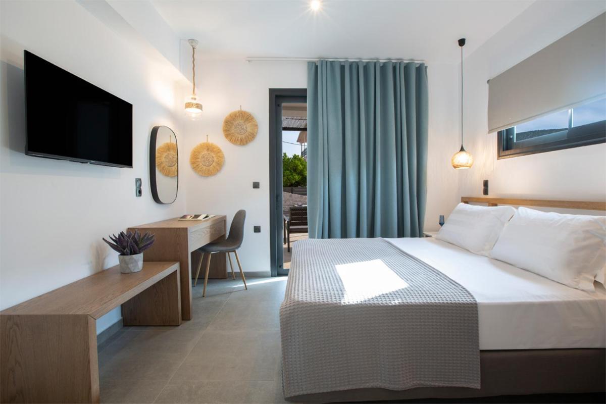 Seascape Villas Vassiliki - Beachfront Villas Exterior photo